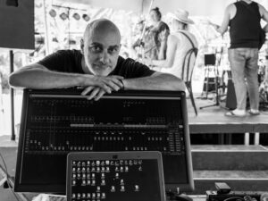 40 h jammin, 40 H jammin', 40 hour Jammin’, jacques maudy, jacquesmaudyphotography, justinbrown, kin kin, linus, lizzyoung, Motor Neurone Disease, Shenzo, Shenzo Gregorio, the Kendall Permaculture Farm, tomas hladky