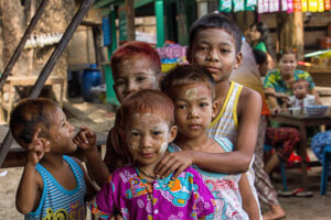 Moken, Mergui archipelago, myanmar, myek, jacques_maudy, Jacquesmaudyphotography.com, golden pearls of Myanmar