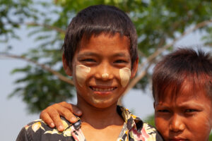 jacques maudy photography, chin state, chin tattooed women, jacques maudy, jacquesmaudyphotography, Myanmar