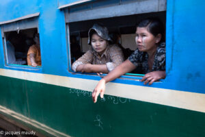 jacques maudy photography, chin state, chin tattooed women, jacques maudy, jacquesmaudyphotography, Myanmar