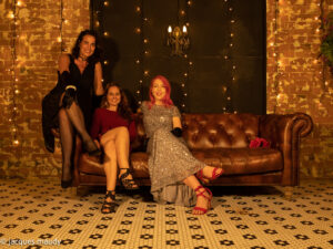 Jacques_maudy, Smoked Garage, Las Chimilitas. Tania Balil, Milly Sargeant, Christina Condylas